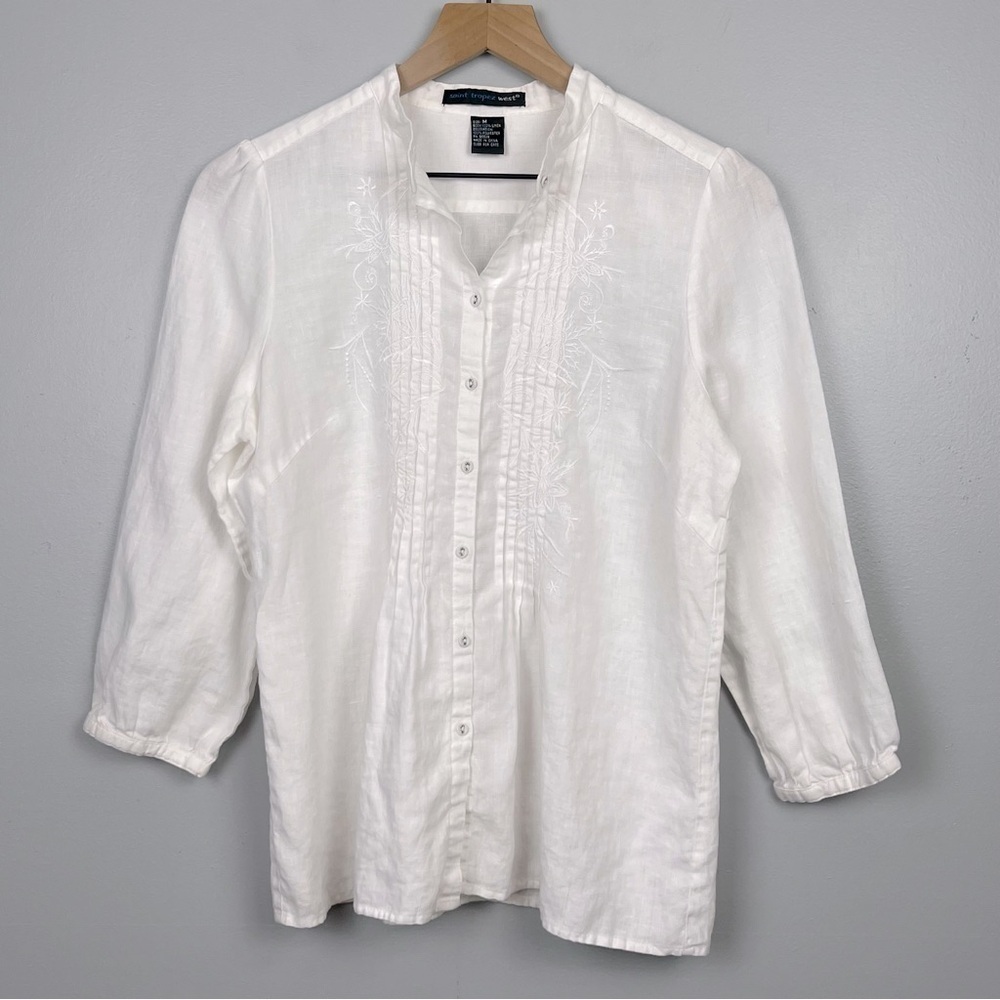 Saint Tropez West white 100% linen embroidered pintucked button blouse, medium.